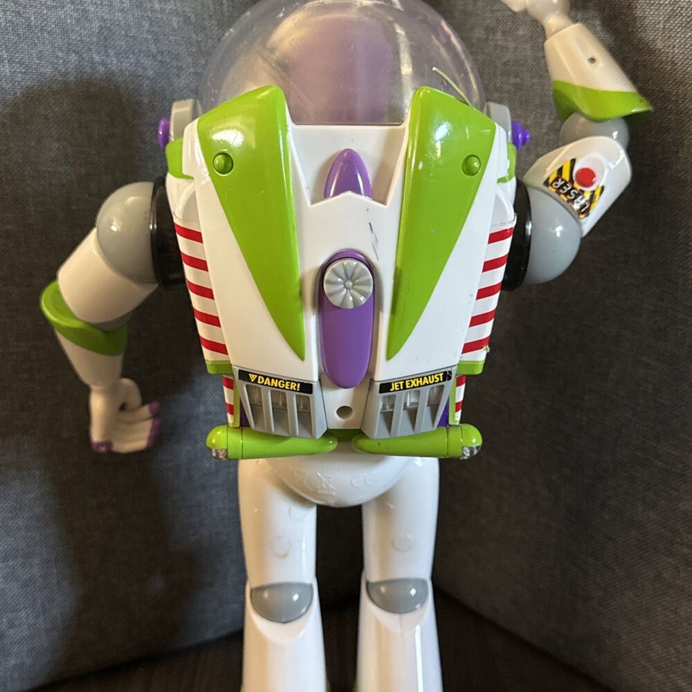 Buzz Lightyear 12.5” Talking Action Figure. Button Activated Jet Wings And Laser - Picture 7 of 10